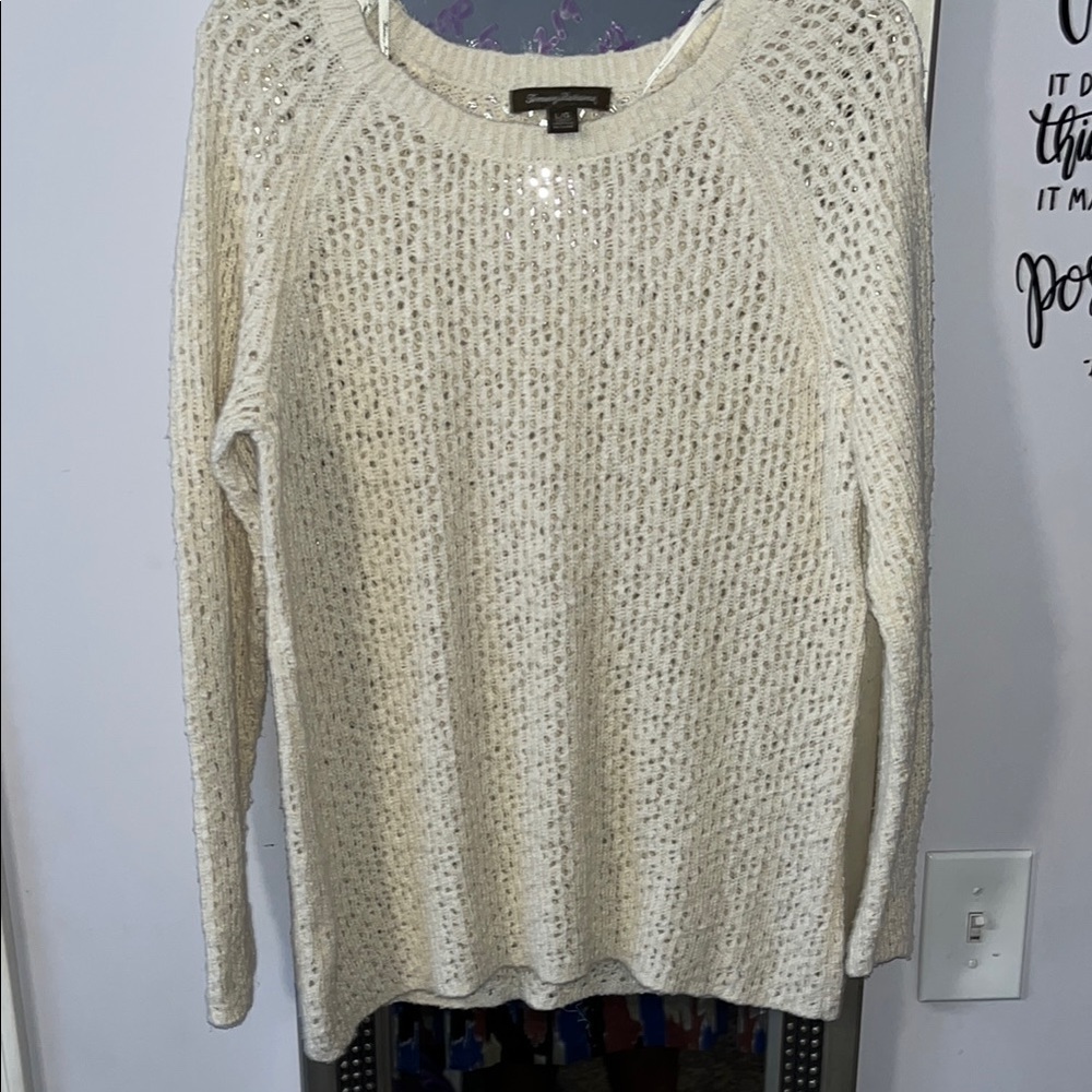 Tommy Bahama Cream Crew Neck Sweater with Loose Knit